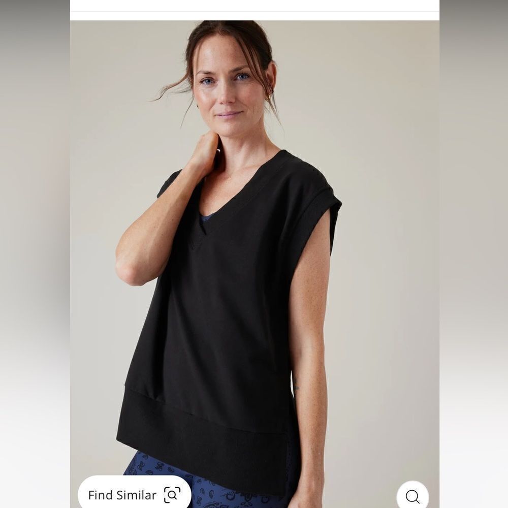 NWT New ATHLETA Retro Terry Retroterry V Neck Sweatshirt Tee Black Small S